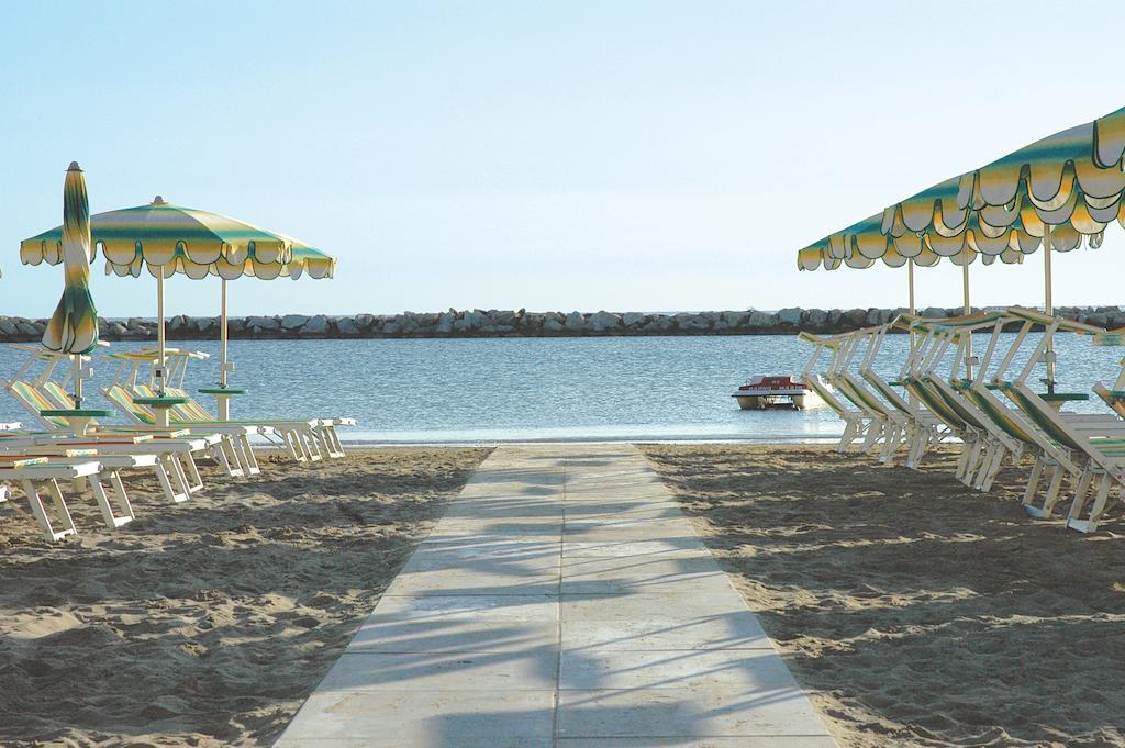 Hotel Pineta Bellaria-Igea Marina Quarto foto